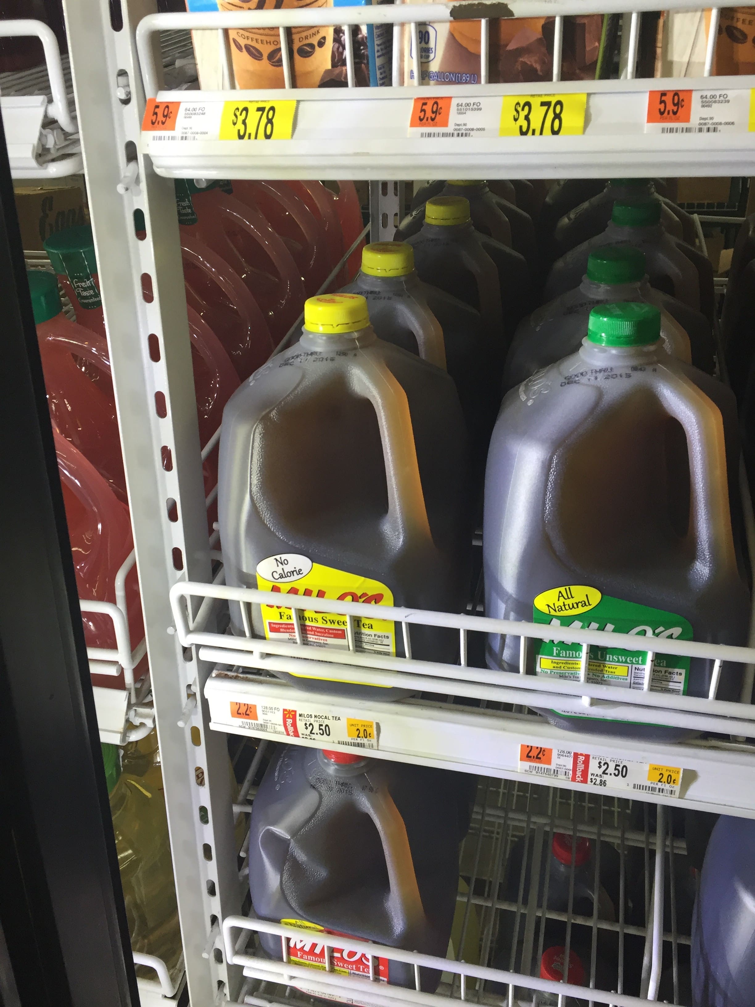 Milo’s Sweet Tea used for the original sponsored Christmas craft party